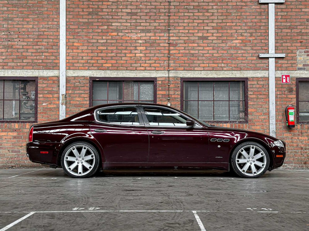 Maserati Quattroporte Sport GT 400pk 2006 Youngtimer