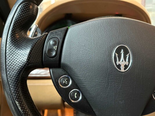 Maserati Quattroporte Sport GT 400pk 2006 Youngtimer