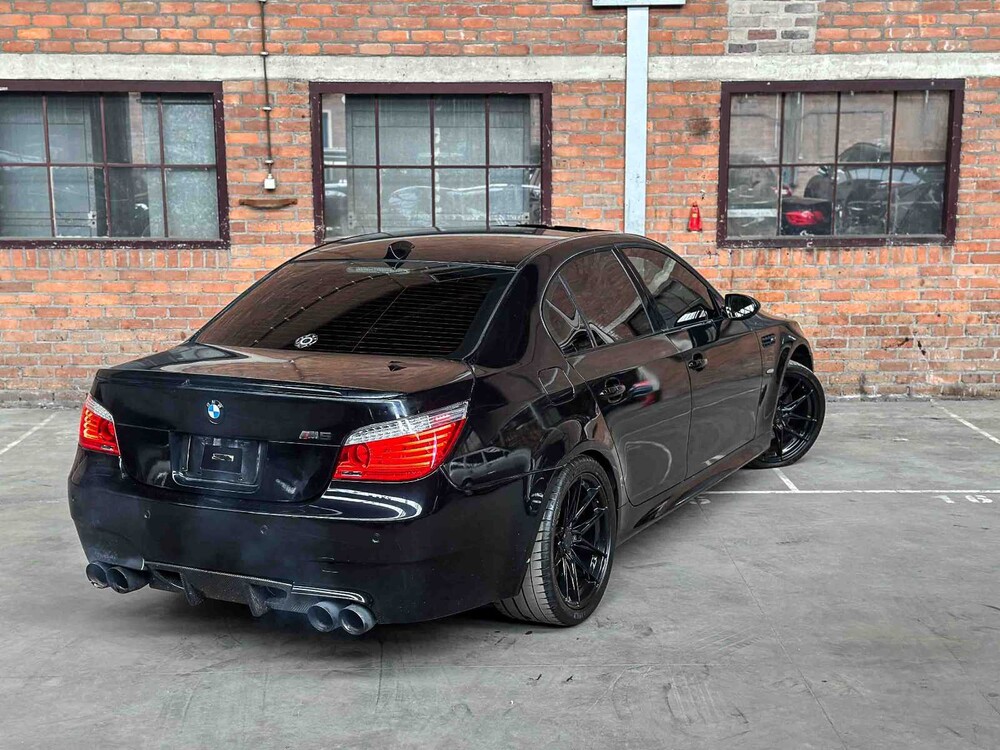 BMW M5 5.0 V10 E60 500pk 2008 5-serie Yountimer