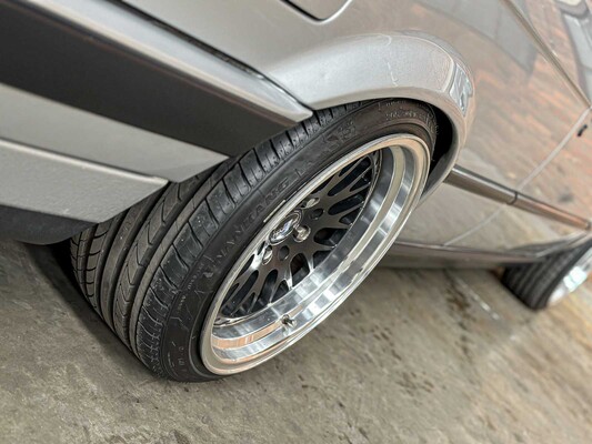 BMW 323i Baur TC E30 - B20 Cabriolet 150pk 1992 3-serie, HKG-95-X