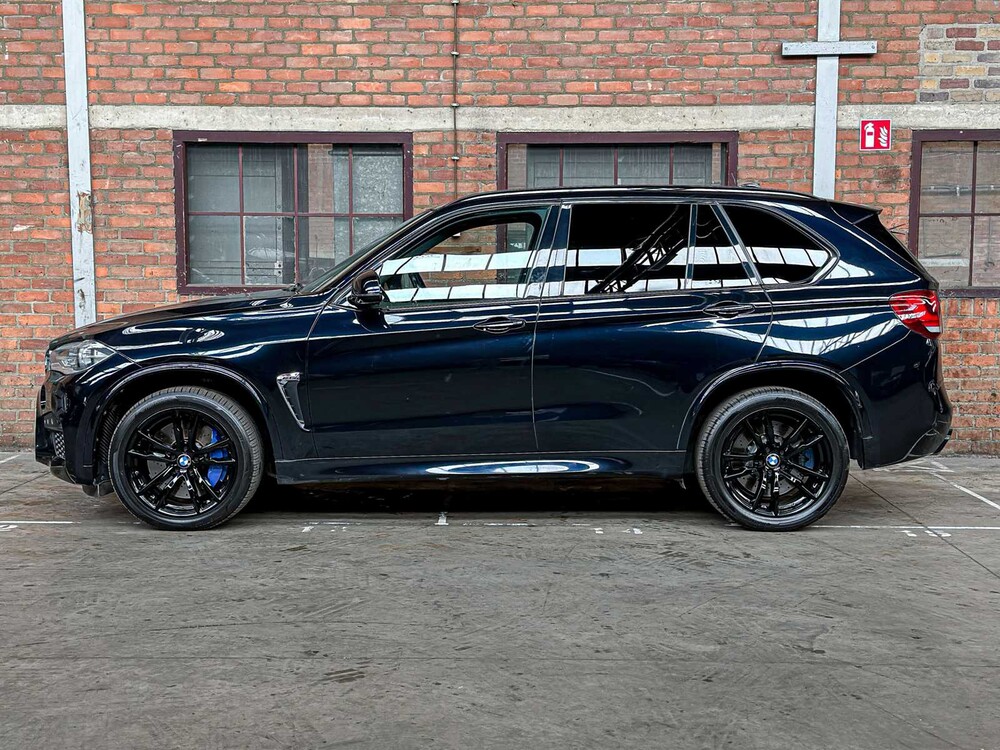 BMW X5M 4.4 V8 M-Sport F85 576pk 2015