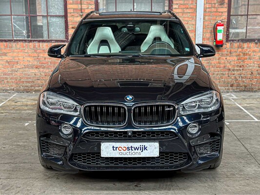 BMW X5M 4.4 V8 M-Sport F85 576pk 2015