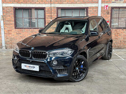 BMW X5M 4.4 V8 M-Sport F85 576pk 2015