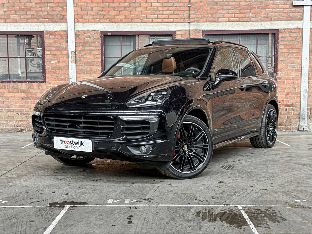 Porsche Cayenne S E-Hybrid 3.0 V6 416pk 2015, HB-194-D