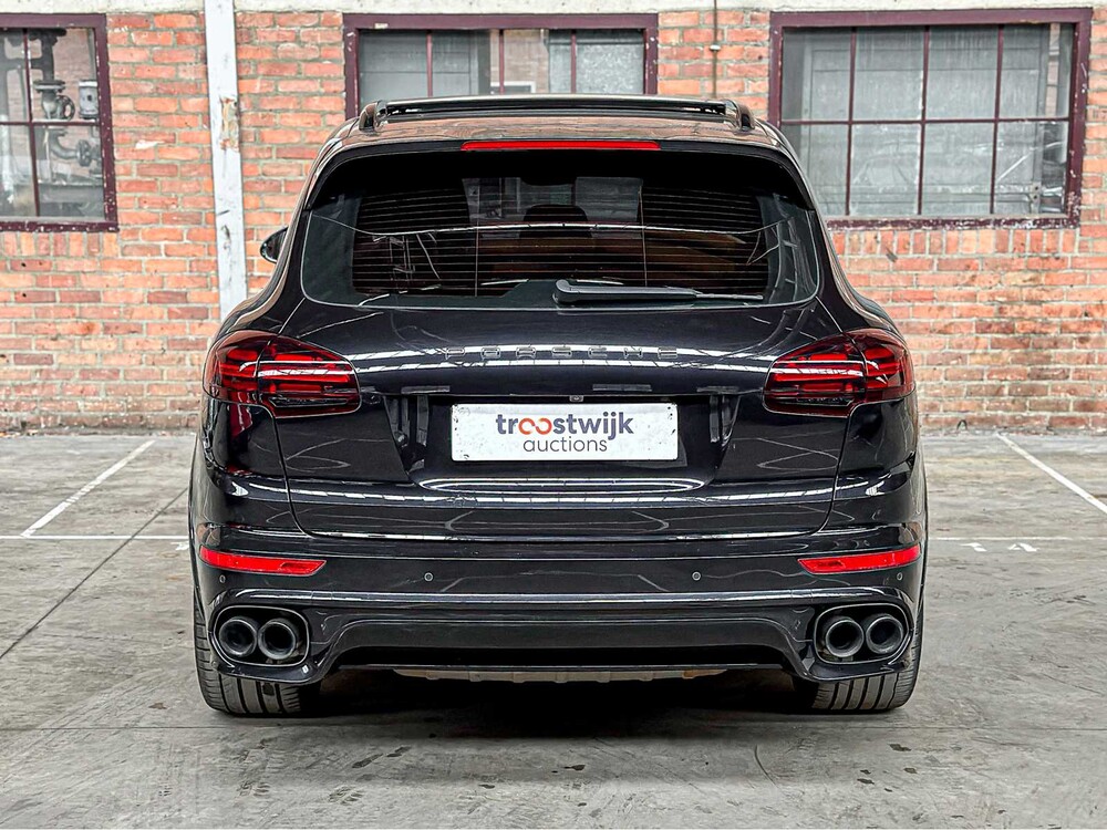 Porsche Cayenne S E-Hybrid 3.0 V6 416pk 2015, HB-194-D