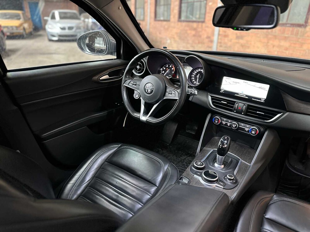 Alfa Romeo Giulia 2.0 T AWD Veloce Repetti B4 + GEPANTSERD 280pk 2019, JDK-05-S