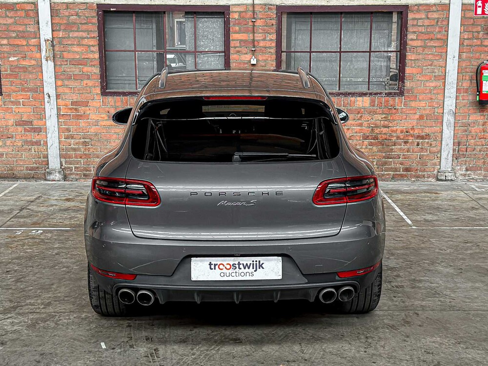 Porsche Macan S 3.0 V6 340pk 2014