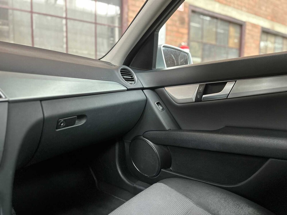 Mercedes-Benz C180 CDI Business Class Avantgarde 120pk 2013 C-klasse, 20-ZVX-8