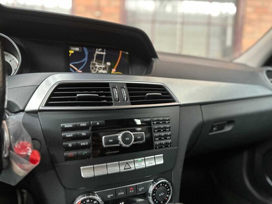 Mercedes-Benz C180 CDI Business Class Avantgarde 120pk 2013 C-klasse, 20-ZVX-8