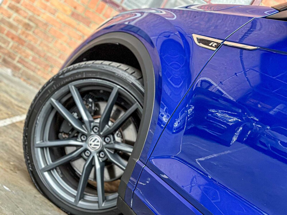 Volkswagen T-Roc R 2.0 TSI 4Motion -AKRAPOVIC- 300PS 2020