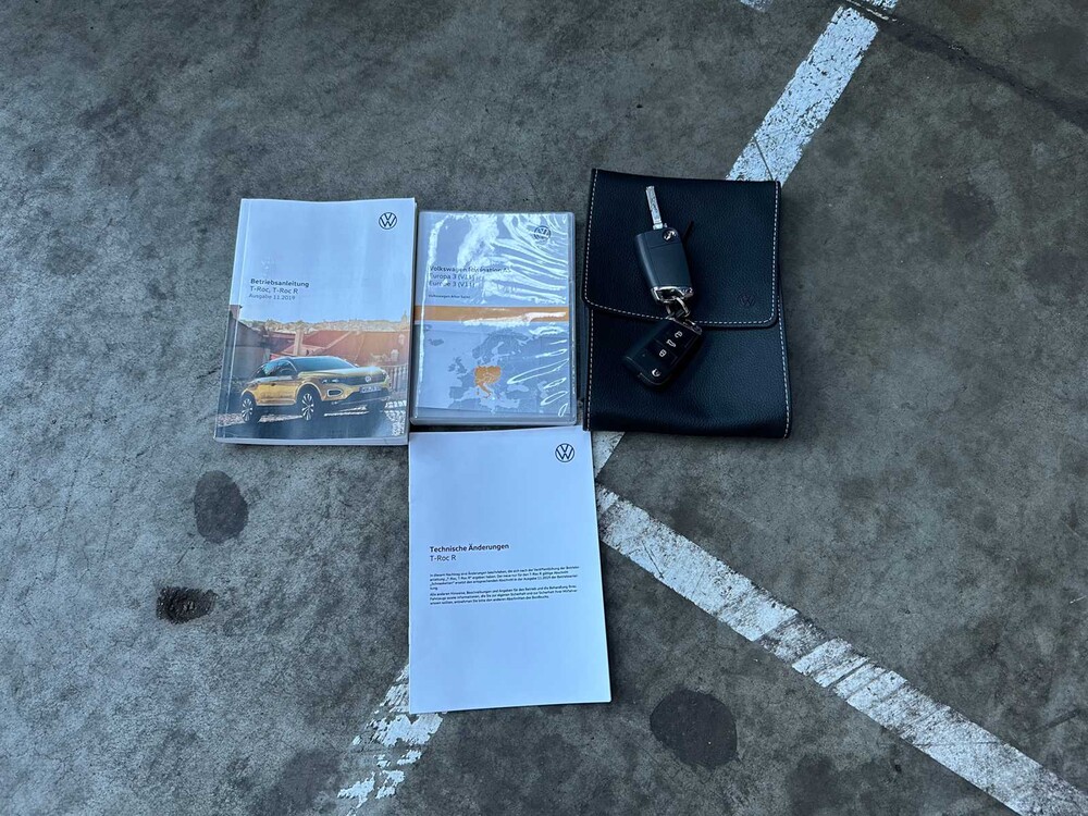 Volkswagen T-Roc R 2.0 TSI 4Motion -AKRAPOVIC- 300PS 2020