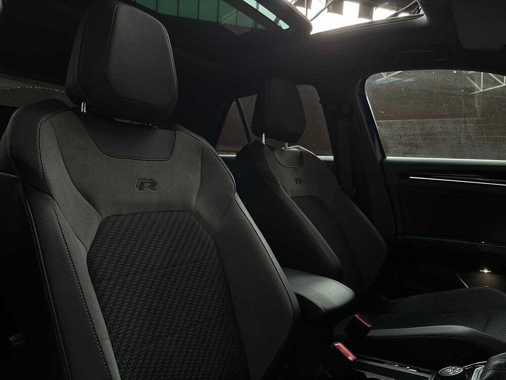 Volkswagen T-Roc R 2.0 TSI 4Motion -AKRAPOVIC- 300PS 2020