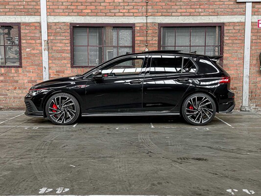 Volkswagen GTI ClubSport VIII 2.0 TSI (Golf 8) 300pk 2021, Z-241-GH