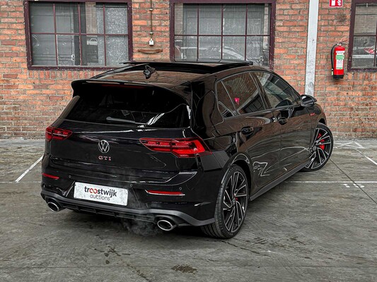 Volkswagen GTI ClubSport VIII 2.0 TSI (Golf 8) 300pk 2021, Z-241-GH