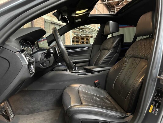 BMW 530e iPerformance Executive M-Sport 292pk 2017 5-serie plug-in hybride G30, HLF-92-K