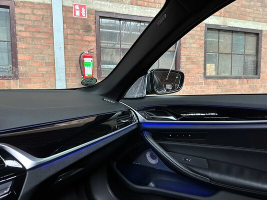 BMW 530e iPerformance Executive M-Sport 292pk 2017 5-serie plug-in hybride G30, HLF-92-K