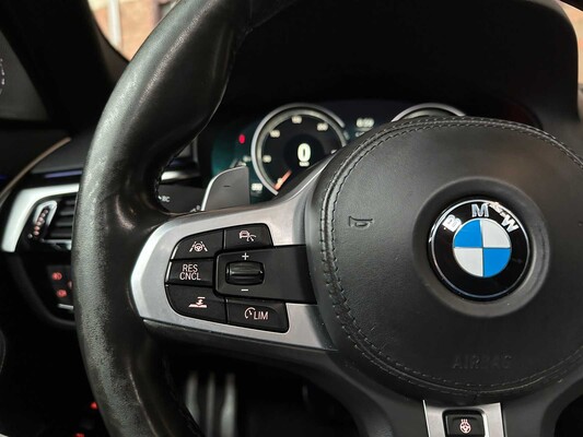 BMW 530e iPerformance Executive M-Sport 292pk 2017 5-serie plug-in hybride G30, HLF-92-K