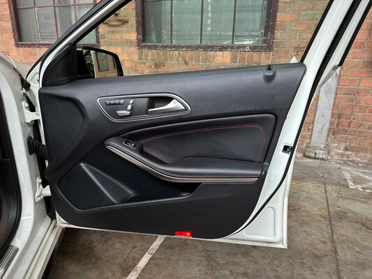 Mercedes-Benz A45 AMG 4Matic 381pk 2016 A-klasse, K-200-TT