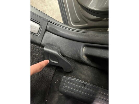 Land Rover Discovery 3.0 Td6 First Edition 7p. 258pk 2017, NT-499-K