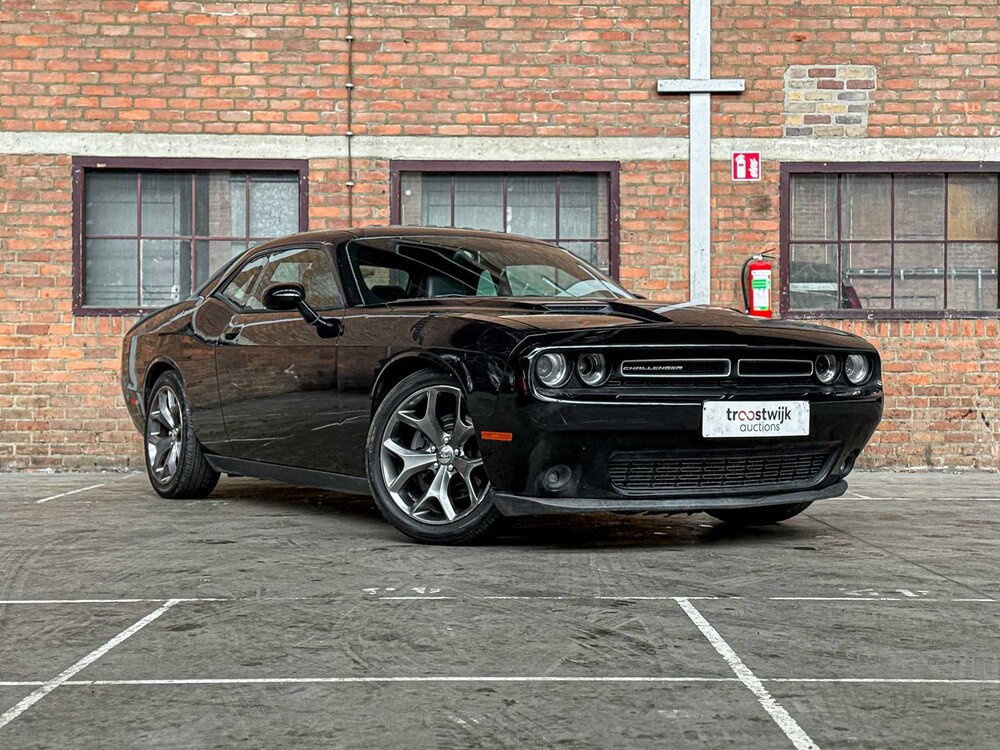 Dodge Challenger SXT PLUS 3.6 V6 305PS 2015