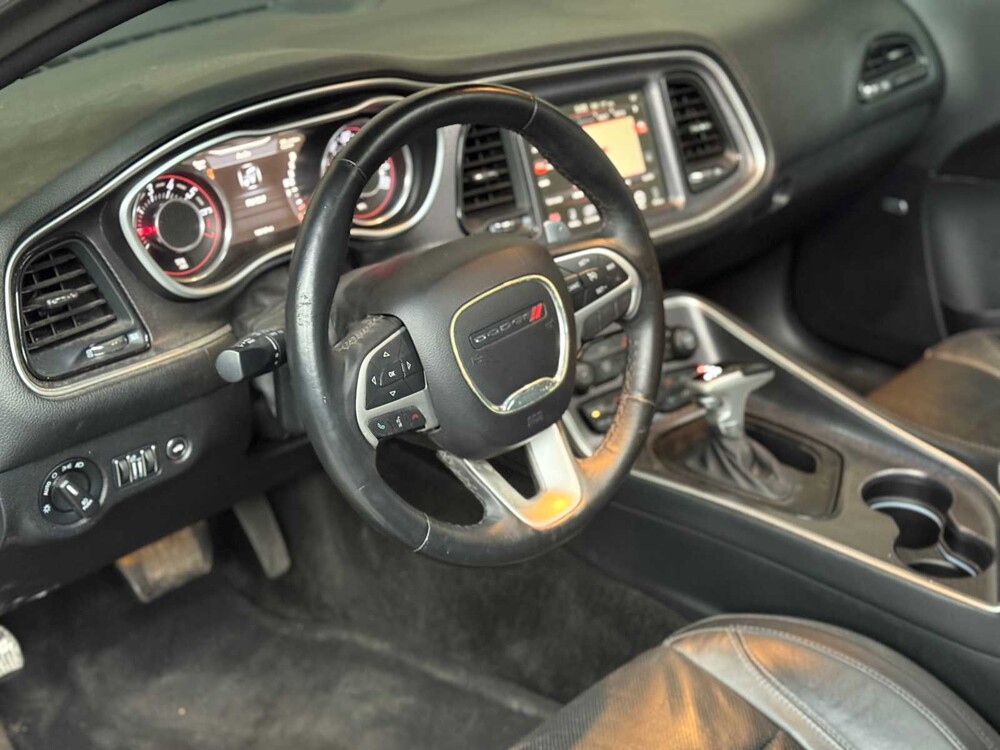 Dodge Challenger SXT PLUS 3.6 V6 305PS 2015
