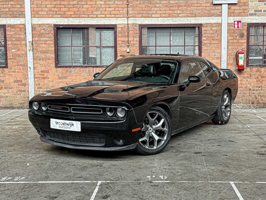 Dodge Challenger SXT PLUS 3.6 V6 305pk 2015