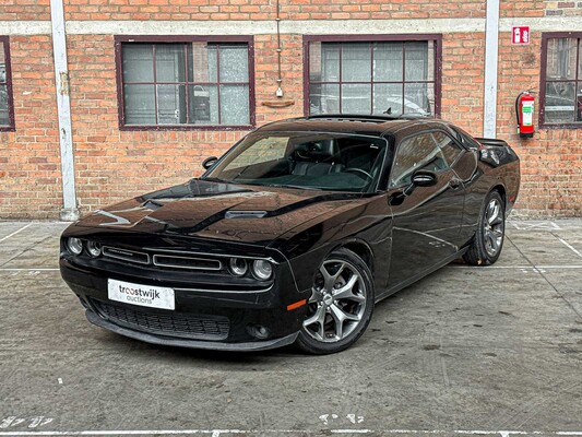 Dodge Challenger SXT PLUS 3.6 V6 305pk 2015