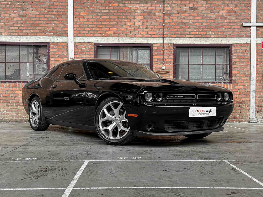 Dodge Challenger SXT PLUS 3.6 V6 305PS 2015