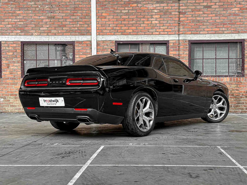 Dodge Challenger SXT PLUS 3.6 V6 305PS 2015