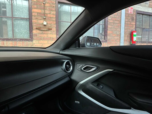 Chevrolet Camaro 1LT 2.0L 275pk 2017