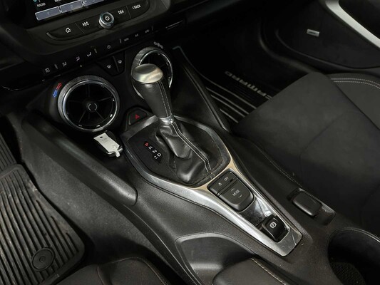 Chevrolet Camaro 1LT 2.0L 275pk 2017