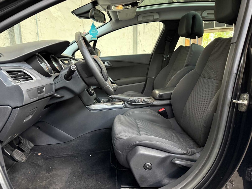 Peugeot 508 SW 1.6 THP Blue L. Exe. 157pk 2012, 33-TDJ-1