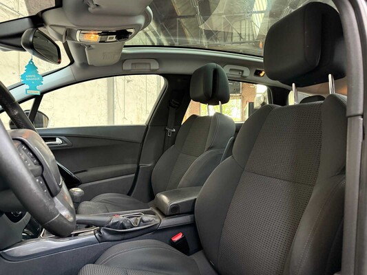 Peugeot 508 SW 1.6 THP Blue L. Exe. 157pk 2012, 33-TDJ-1