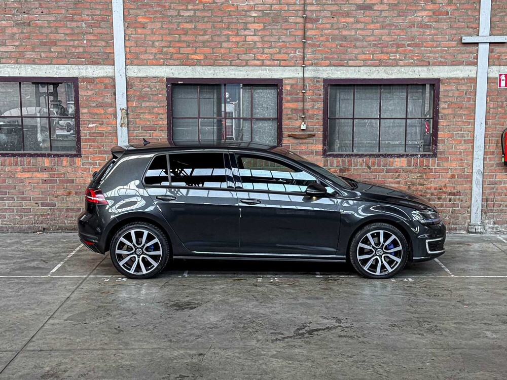 Volkswagen Golf GTE 1.4 TSI 150pk 2015, HH-798-L