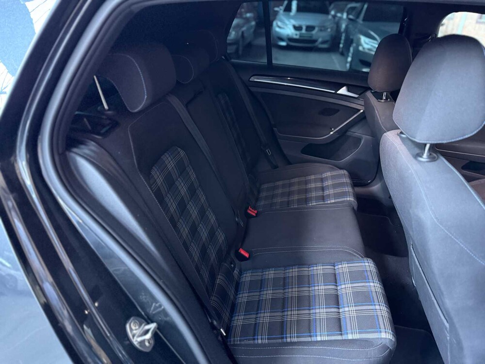 Volkswagen Golf GTE 1.4 TSI 150pk 2015, HH-798-L