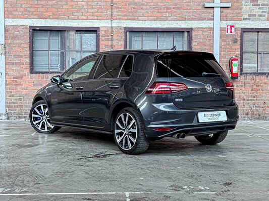Volkswagen Golf GTE 1.4 TSI 150pk 2015, HH-798-L