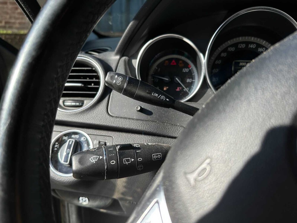 Mercedes-Benz C180 Estate Business 125 C-Klasse 157pk 2011, 26-RXV-7