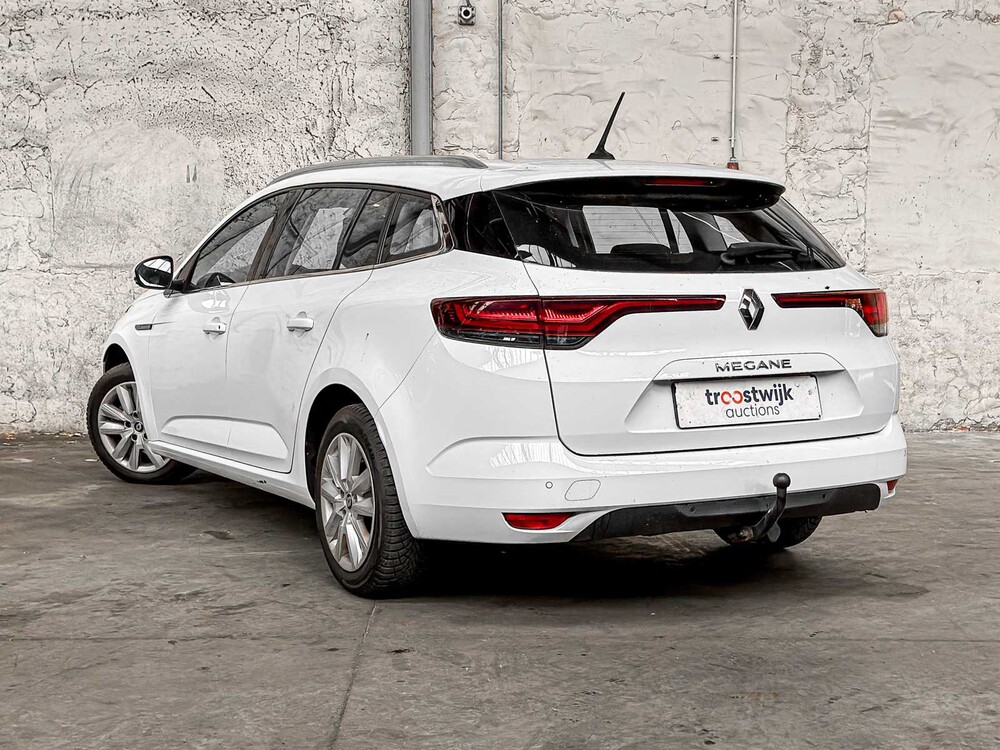 Renault Mégane Estate 1.0 TCe Zen 114pk 2022, R-036-XN
