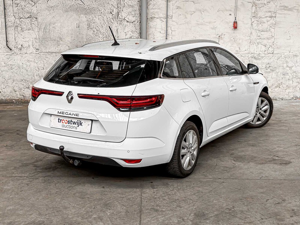 Renault Mégane Estate 1.0 TCe Zen 114pk 2022, R-036-XN