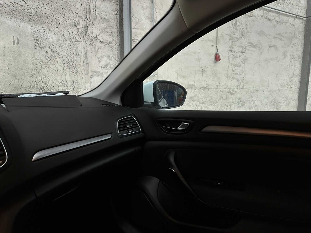 Renault Mégane Estate 1.0 TCe Zen 114pk 2022, R-036-XN