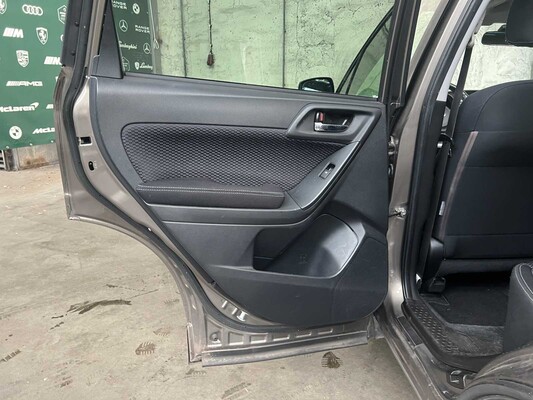 Subaru Forester 2.0 Luxury 150pk 2017, L-610-XL