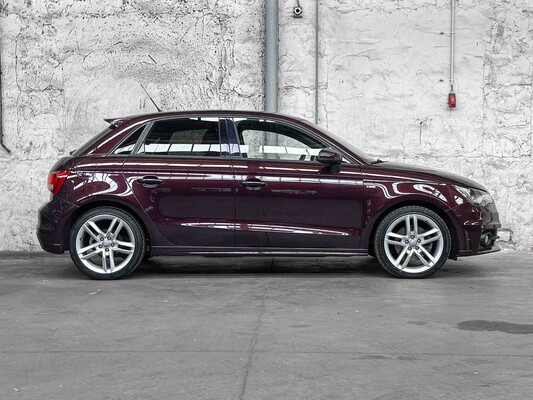 Audi A1 Sportback 1.4 TFSI S-line PDC 122pk 2013, 7-KFN-93