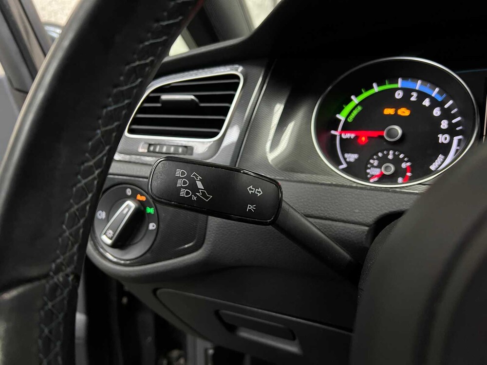 Volkswagen Golf GTE 1.4 TSI 150pk 2015, HB-972-G