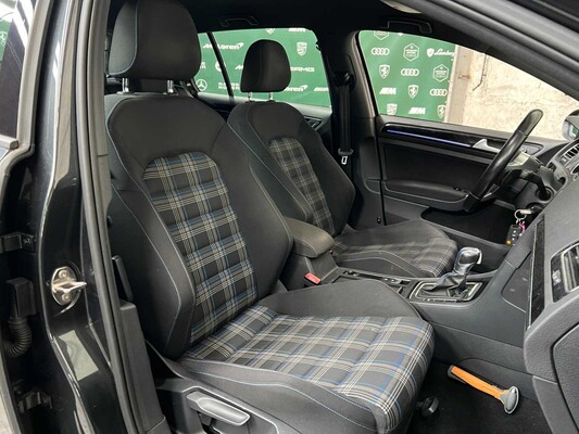 Volkswagen Golf GTE 1.4 TSI 150pk 2015, HB-972-G