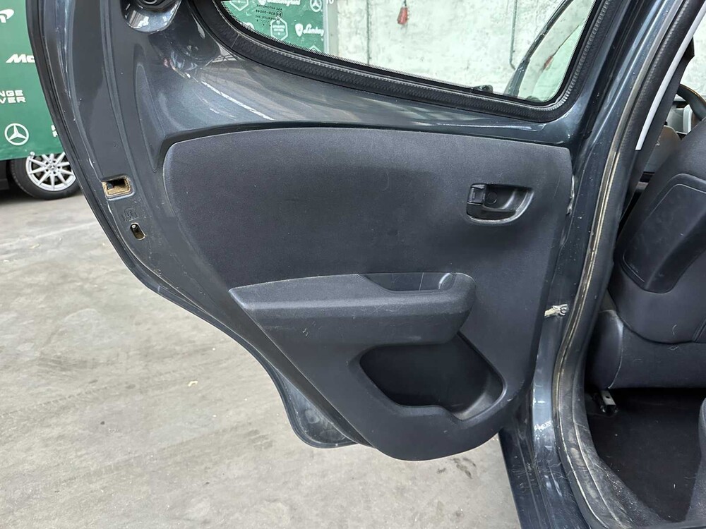 Peugeot 108 1.0 e-VTi Active 69pk 2018, SL-329-L