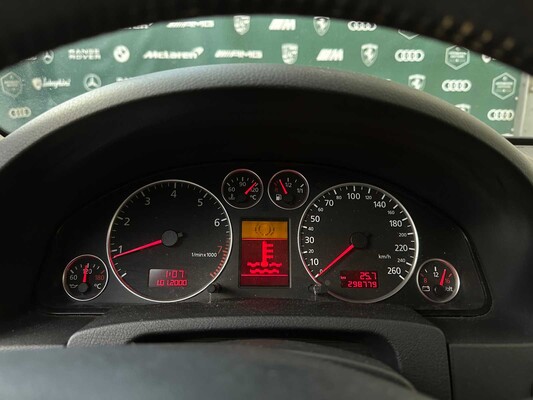 Audi A6 Avant 2.4 Quattro Exclusive 170pk 2002, 14-JP-NK