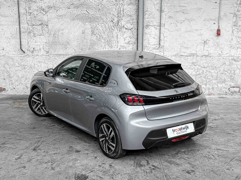 Peugeot 208 1.2 PureTech Style 75pk 2022, S-682-FJ