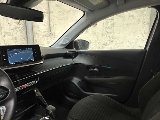 Peugeot 208 1.2 PureTech Style 75pk 2022, S-682-FJ