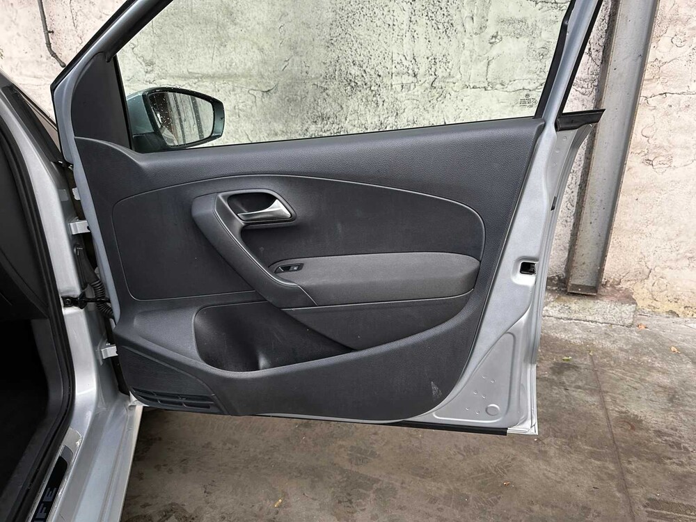 Volkswagen Polo 1.2-12V Bl.M. Comfl. 69pk 2013, R-886-HN