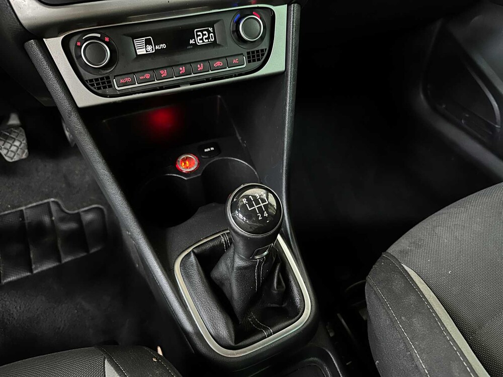 Volkswagen Polo 1.2-12V Bl.M. Comfl. 69pk 2013, R-886-HN